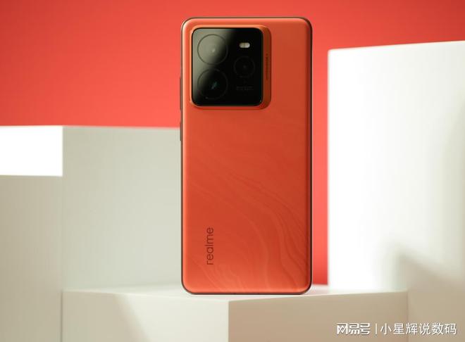 尊版+6500mAh+120倍变焦真香！尊龙凯时网站突降至3127元！骁龙8至(图2)
